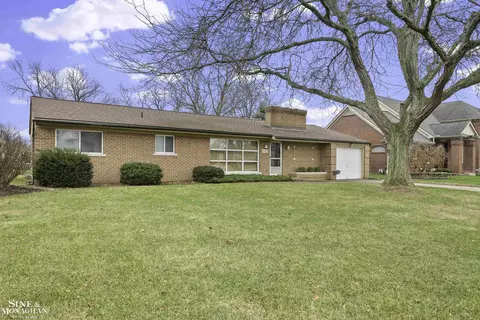 41400 Windmill, Harrison Township, MI 48045