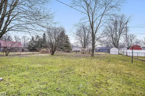 Exterior - 210 S Hunter, Capac, MI 48014 photo 2 of 4