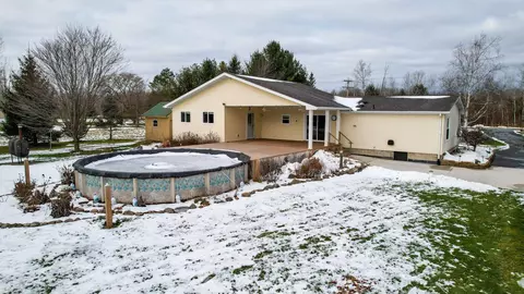 274 E Mckimmy, Gladwin, MI 48624 photo 46