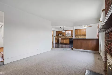 47447 Royal, Macomb, MI 48044 photo 13