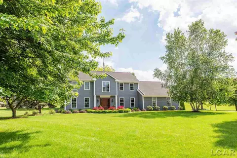 6 Birnwick, Adrian, MI 49221 photo 2