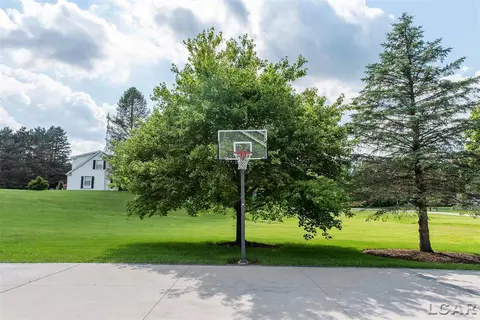 6 Birnwick, Adrian, MI 49221 photo 55
