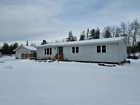32522 Co Rd 581, Ishpeming, MI 49849 photo 2