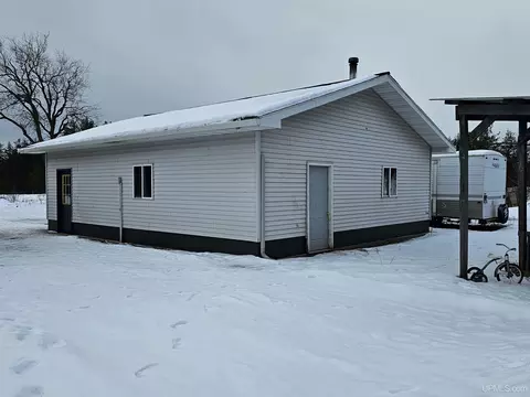 32522 Co Rd 581, Ishpeming, MI 49849 photo 4