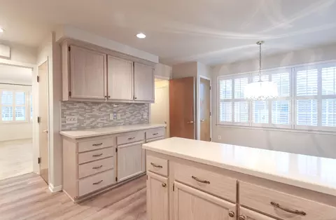 19875 E Ida, Grosse Pointe Woods, MI 48236 photo 18