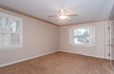 19875 E Ida, Grosse Pointe Woods, MI 48236 photo 33