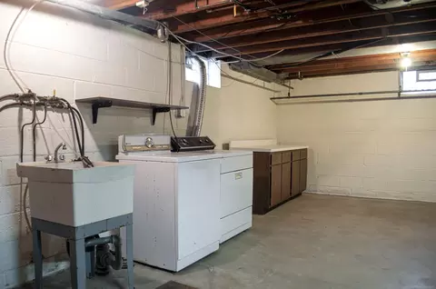 19875 E Ida, Grosse Pointe Woods, MI 48236 photo 49