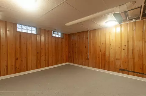 19875 E Ida, Grosse Pointe Woods, MI 48236 photo 43