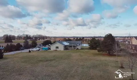9121 Summit, Erie, MI 48133