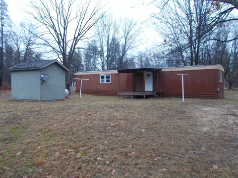 5685 W Short, Shepherd, MI 48883 photo 12