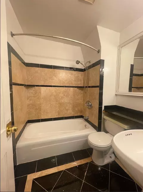 Bath - 1810 Bagley, Flint, MI 48504 photo 1 of 2