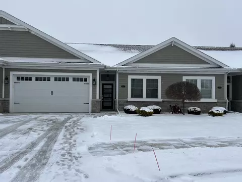 605 Breaker Cv, Bay City, MI 48708