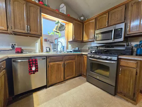 7273 Coldwater, Flushing, MI 48433 photo 11