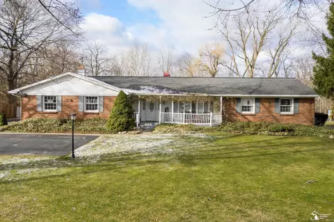 2722 N Adrian, Adrian, MI 49221