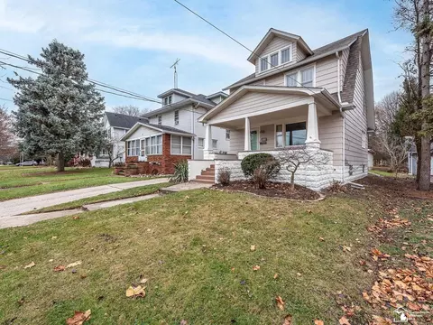 305 Godfroy, Monroe, MI 48162
