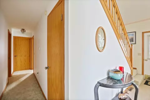 Entry Way - 656 Burt, Au Gres, MI 48703 photo 3 of 7