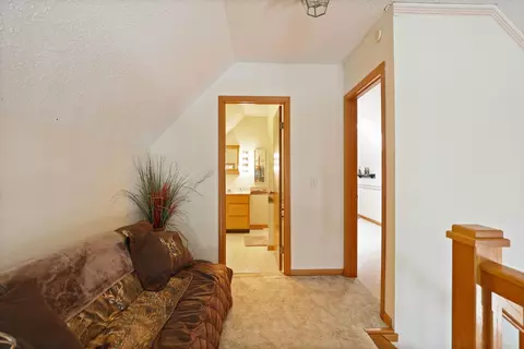 Entry Way - 656 Burt, Au Gres, MI 48703 photo 6 of 7