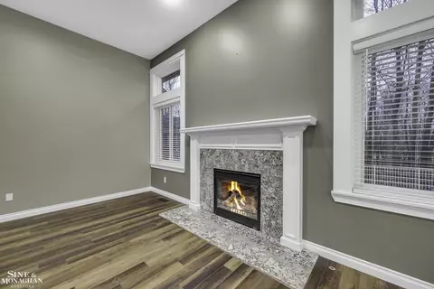 Living - 49907 St John, Macomb, MI 48044 photo 3 of 4