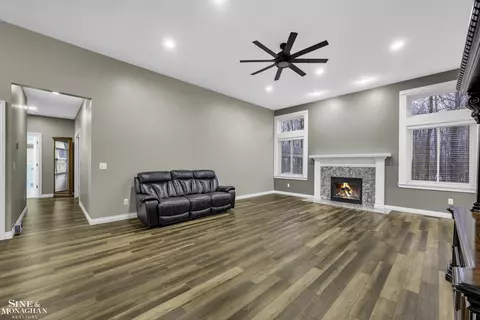 Living - 49907 St John, Macomb, MI 48044 photo 1 of 4