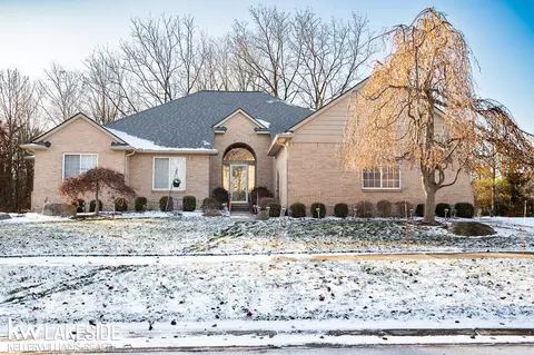 Undisclosed, Auburn Hills, MI 48326