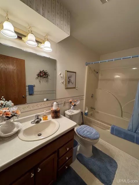 w5940 Springview Drive, Norway, MI 49870 photo 15