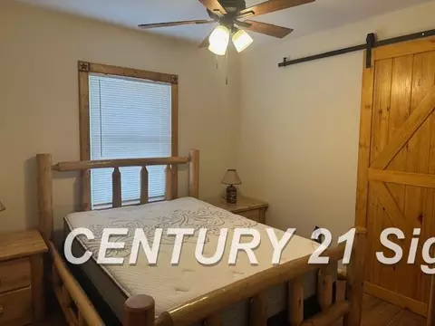 Bedroom - 8522 Gilbert, Standish, MI 48658 photo 1 of 3