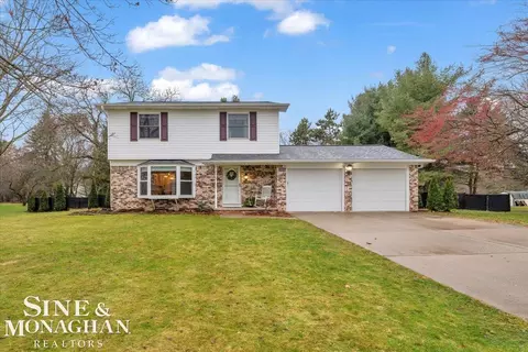 Exterior - 13100 Shadybrook, Dewitt, MI 48820 photo 5 of 5