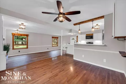 Living - 13100 Shadybrook, Dewitt, MI 48820 photo 1 of 10