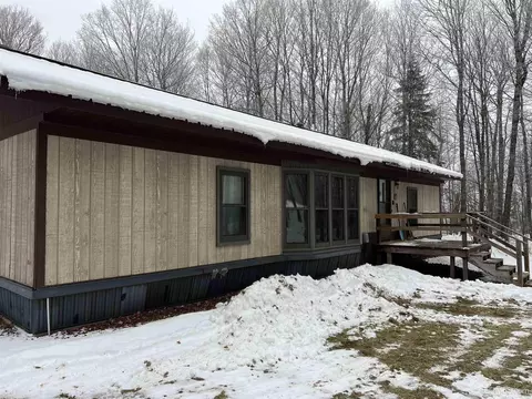 442 Bates-amasa, Iron River, MI 49935