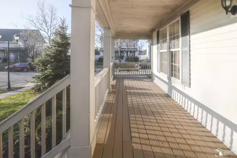 905 Brock, Monroe, MI 48162 photo 3
