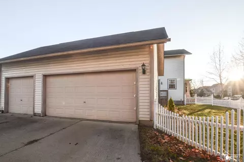 905 Brock, Monroe, MI 48162 photo 24