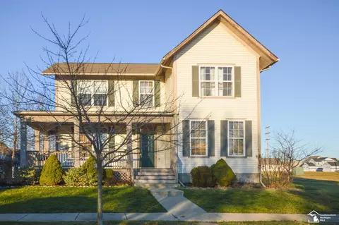 905 Brock, Monroe, MI 48162 photo 2