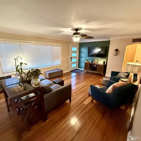 9068 Clover, Temperance, MI 48182 photo 6