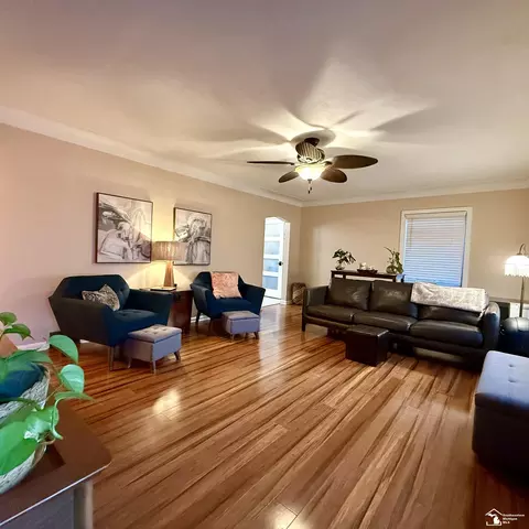 9068 Clover, Temperance, MI 48182 photo 3