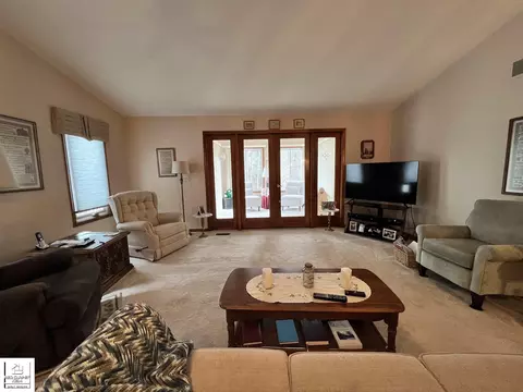 Living - 9267 Monica, Davison, MI 48423 photo 1 of 1