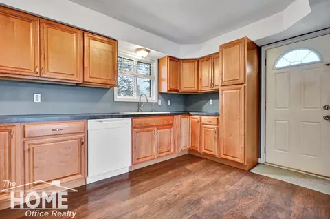 Kitchen - 4357 S M 52, Owosso, MI 48867 photo 2 of 2
