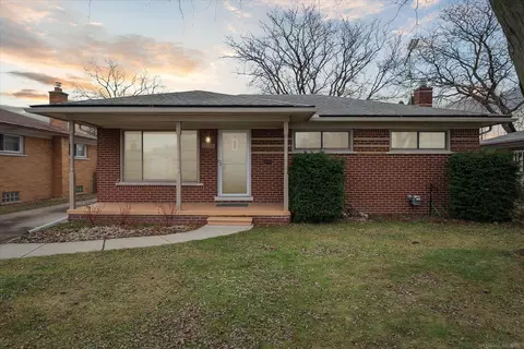 28006 Rosebriar, Saint Clair Shores, MI 48081