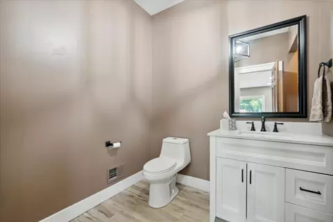 210 E Mcneil, Corunna, MI 48817 photo 32
