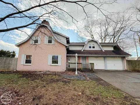 2915 Linda, Port Huron, MI 48060