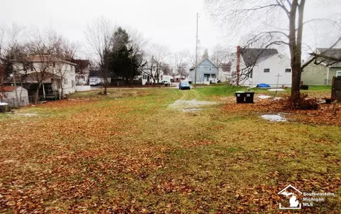 216 E Beecher, Adrian, MI 49221 photo 7