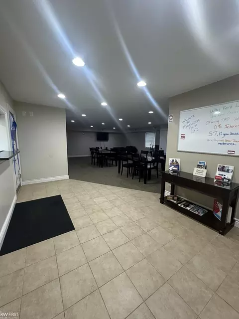 7286 101, Flushing, MI 48433 photo 17