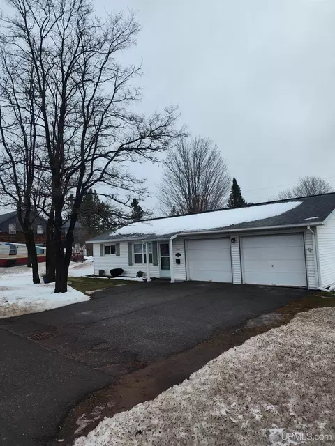 56364 Us Hwy 41, Calumet, MI 49913