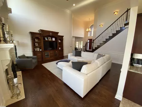Living - 19427 Hudson Riv, Macomb, MI 48044 photo 1 of 3