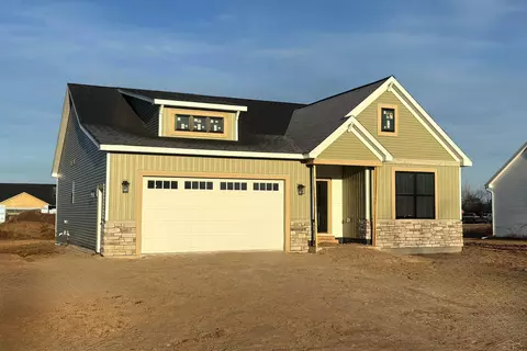 8675 Foxtail, Freeland, MI 48623