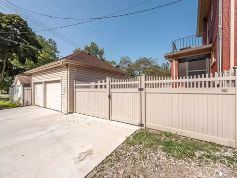 201 N Macomb, Monroe, MI 48162 photo 4