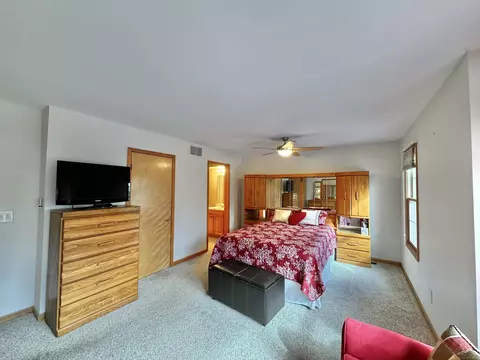 Bedroom - 7230 Harbor, Algonac, MI 48001 photo 10 of 12