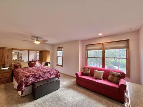 Bedroom - 7230 Harbor, Algonac, MI 48001 photo 9 of 12