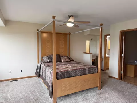 Bedroom - 7230 Harbor, Algonac, MI 48001 photo 4 of 12