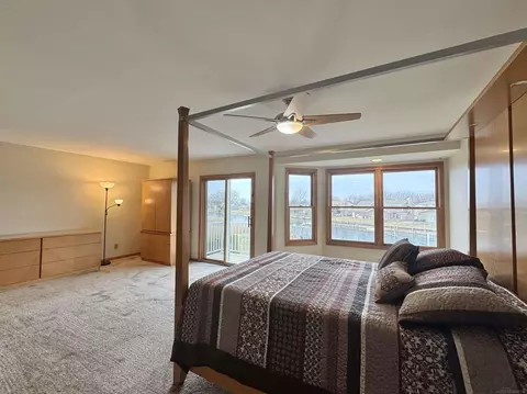 Bedroom - 7230 Harbor, Algonac, MI 48001 photo 6 of 12