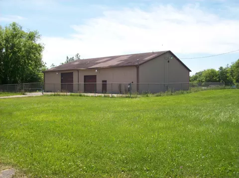 420 E Carpenter, Flint, MI 48505 photo 2